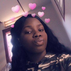 Meet your Posher, Adrena